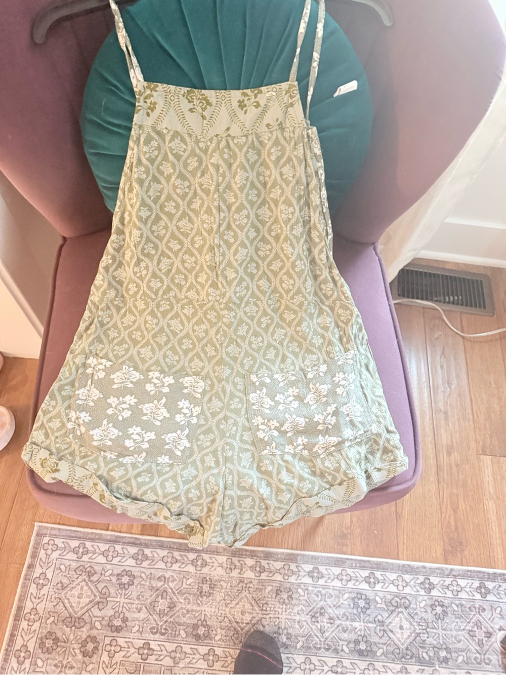 Angie Olive Green Printed jumpers